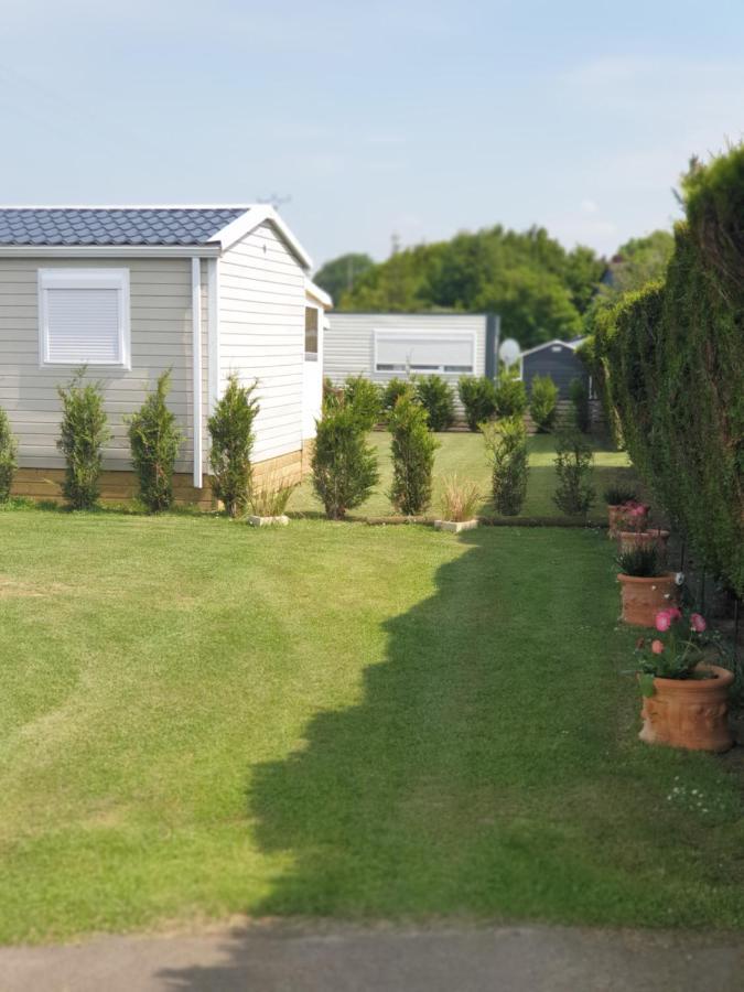 Le Clos Tranquille Hotel Gonneville-en-Auge Exterior foto