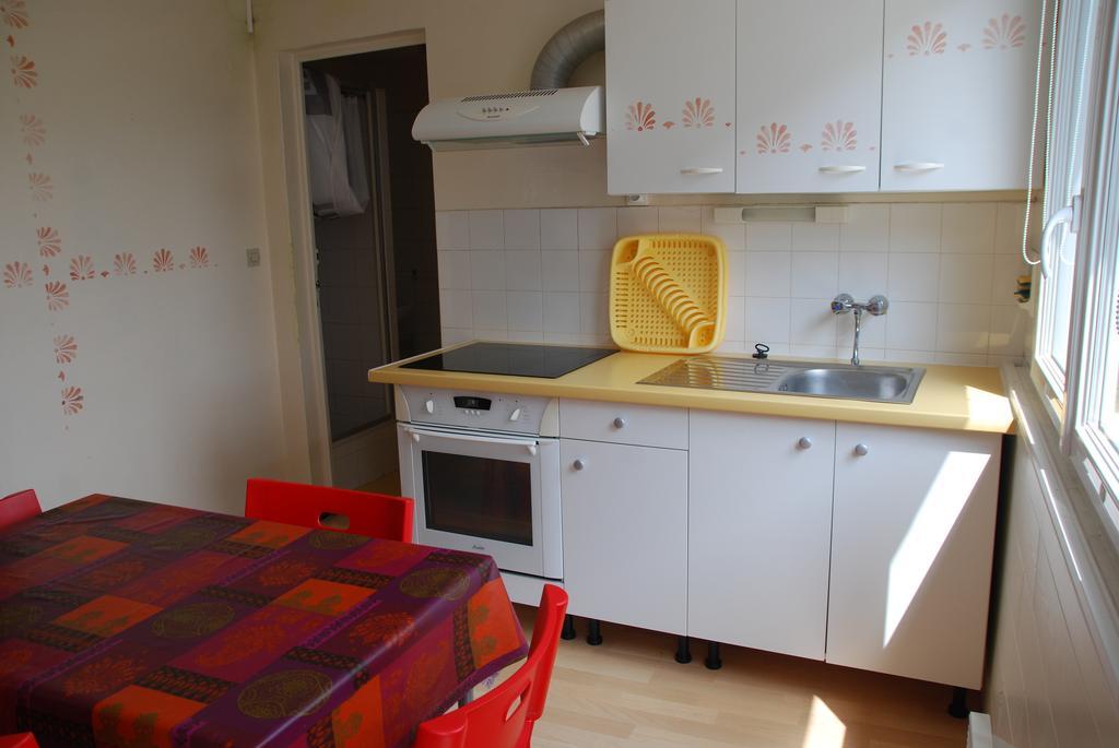 Le Clos Tranquille Hotel Gonneville-en-Auge Quarto foto